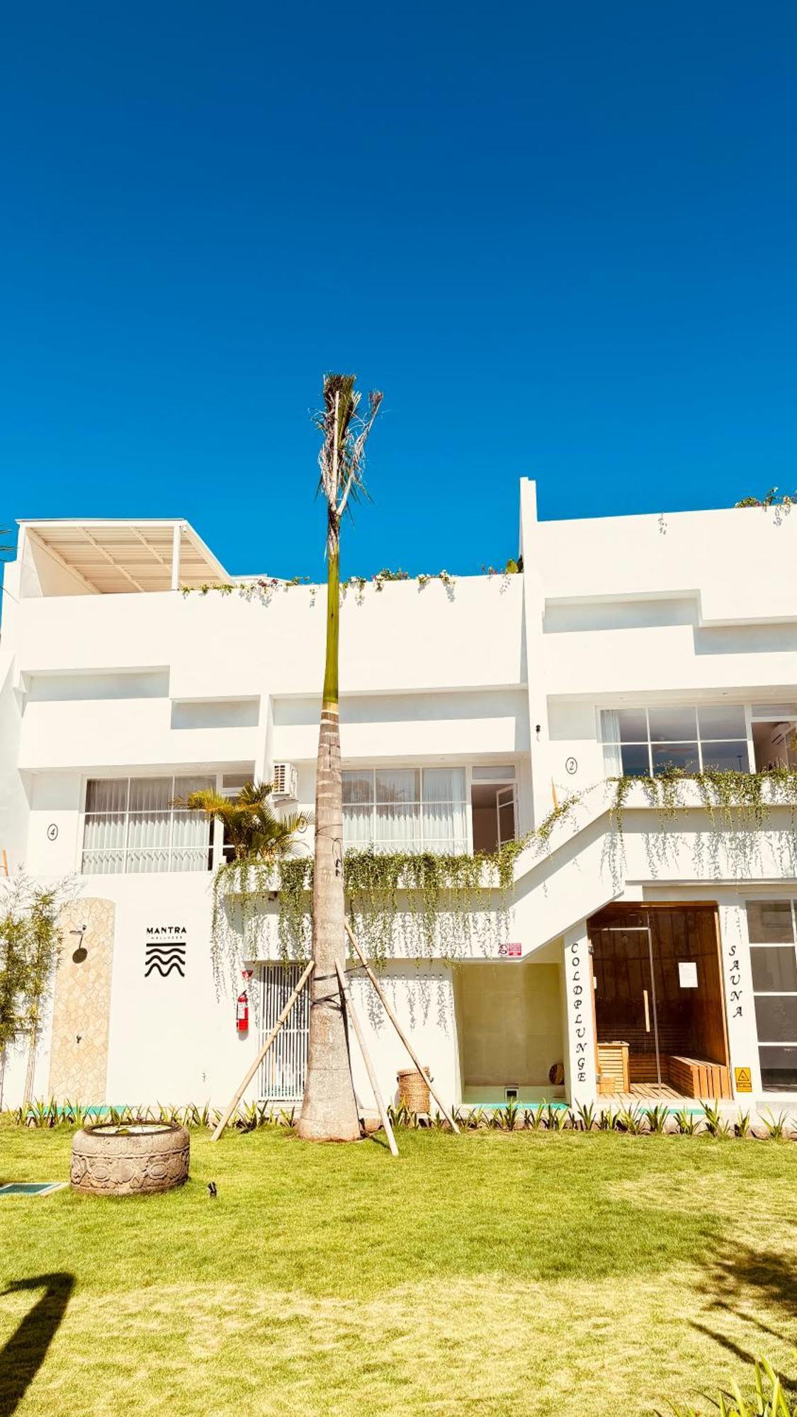 Hotel Mantra Wellness Center Uluwatu Esterno foto