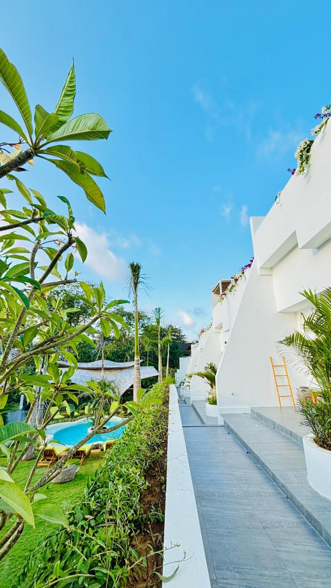 Hotel Mantra Wellness Center Uluwatu Esterno foto