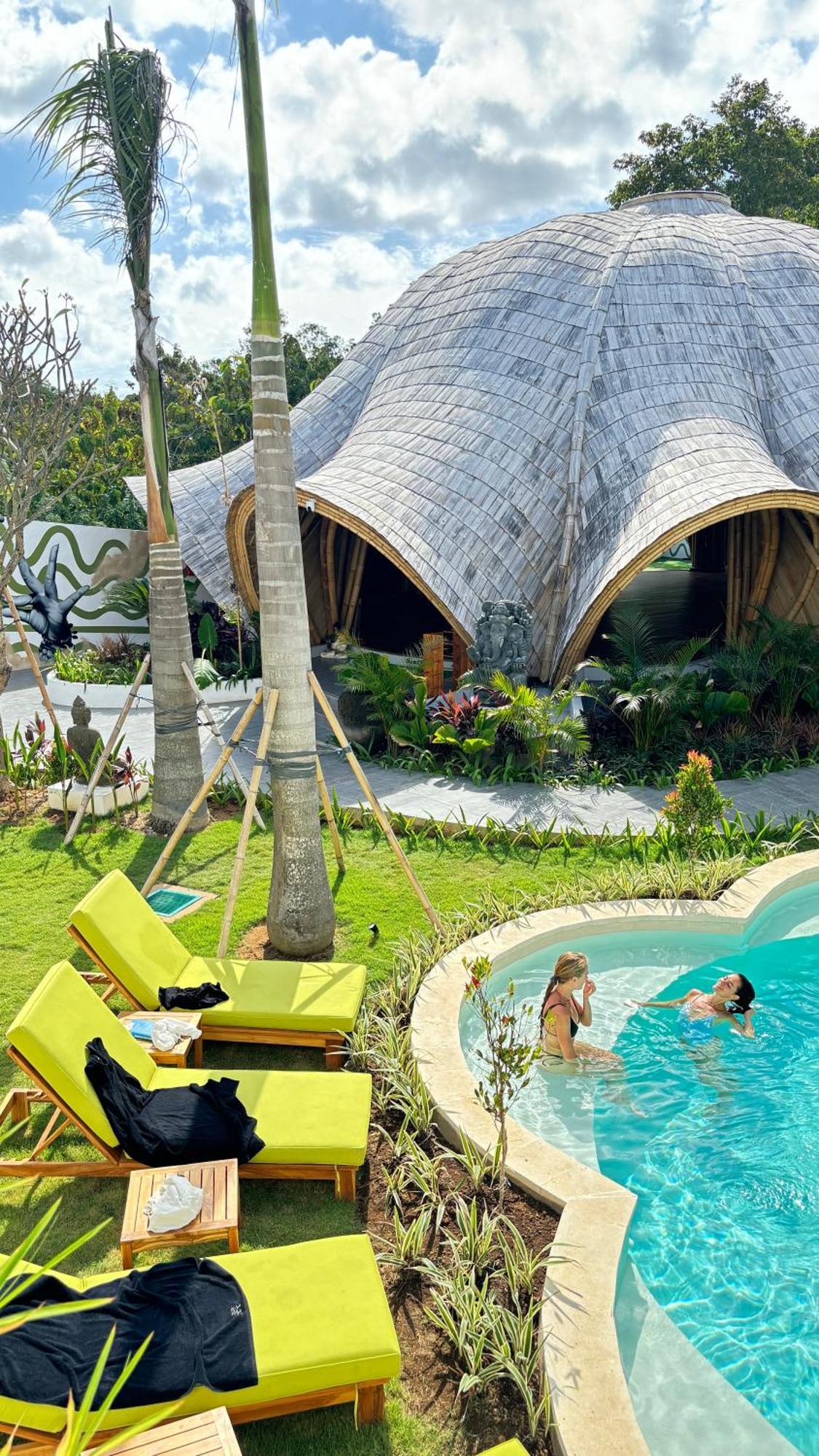 Hotel Mantra Wellness Center Uluwatu Esterno foto