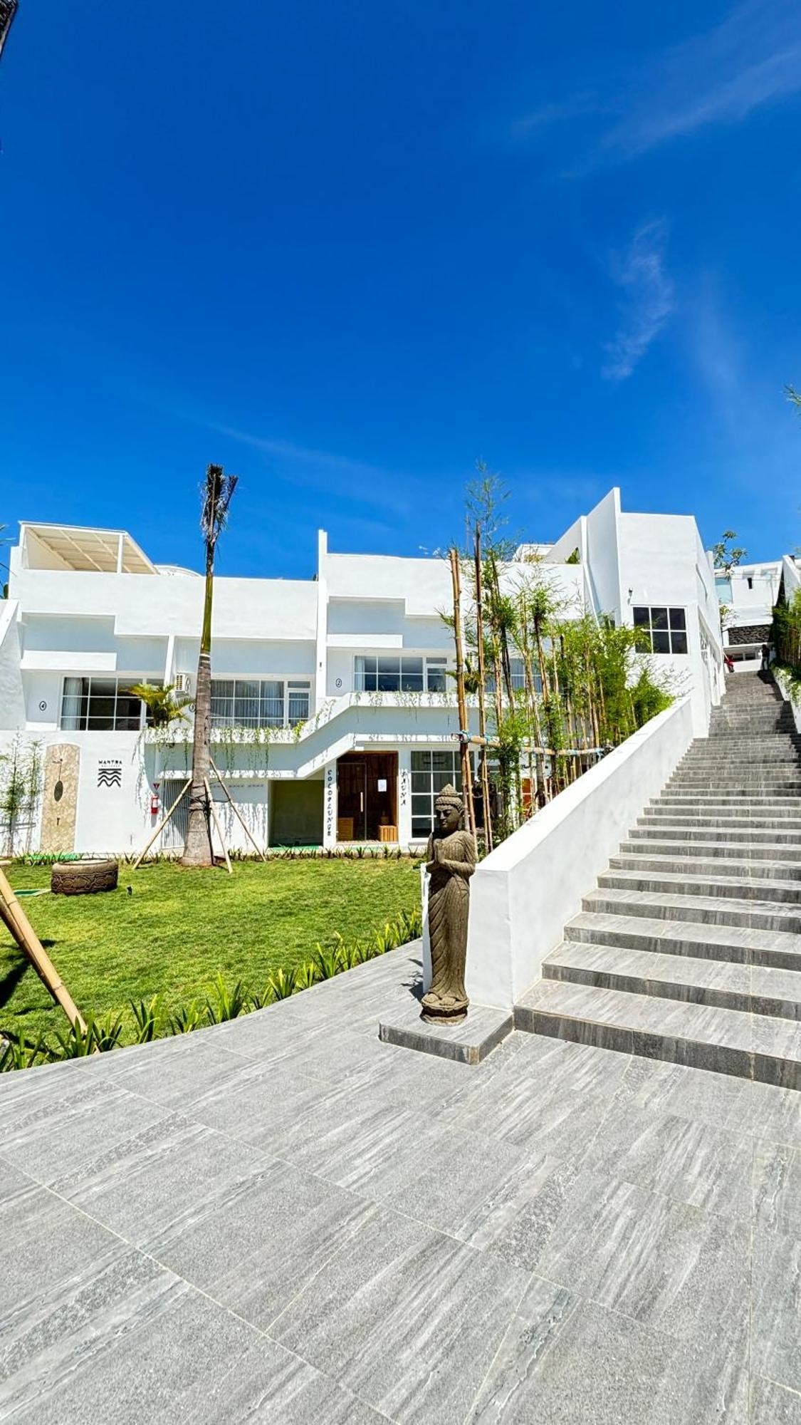 Hotel Mantra Wellness Center Uluwatu Esterno foto