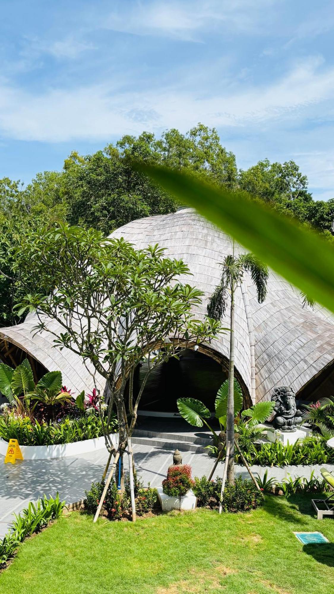 Hotel Mantra Wellness Center Uluwatu Esterno foto